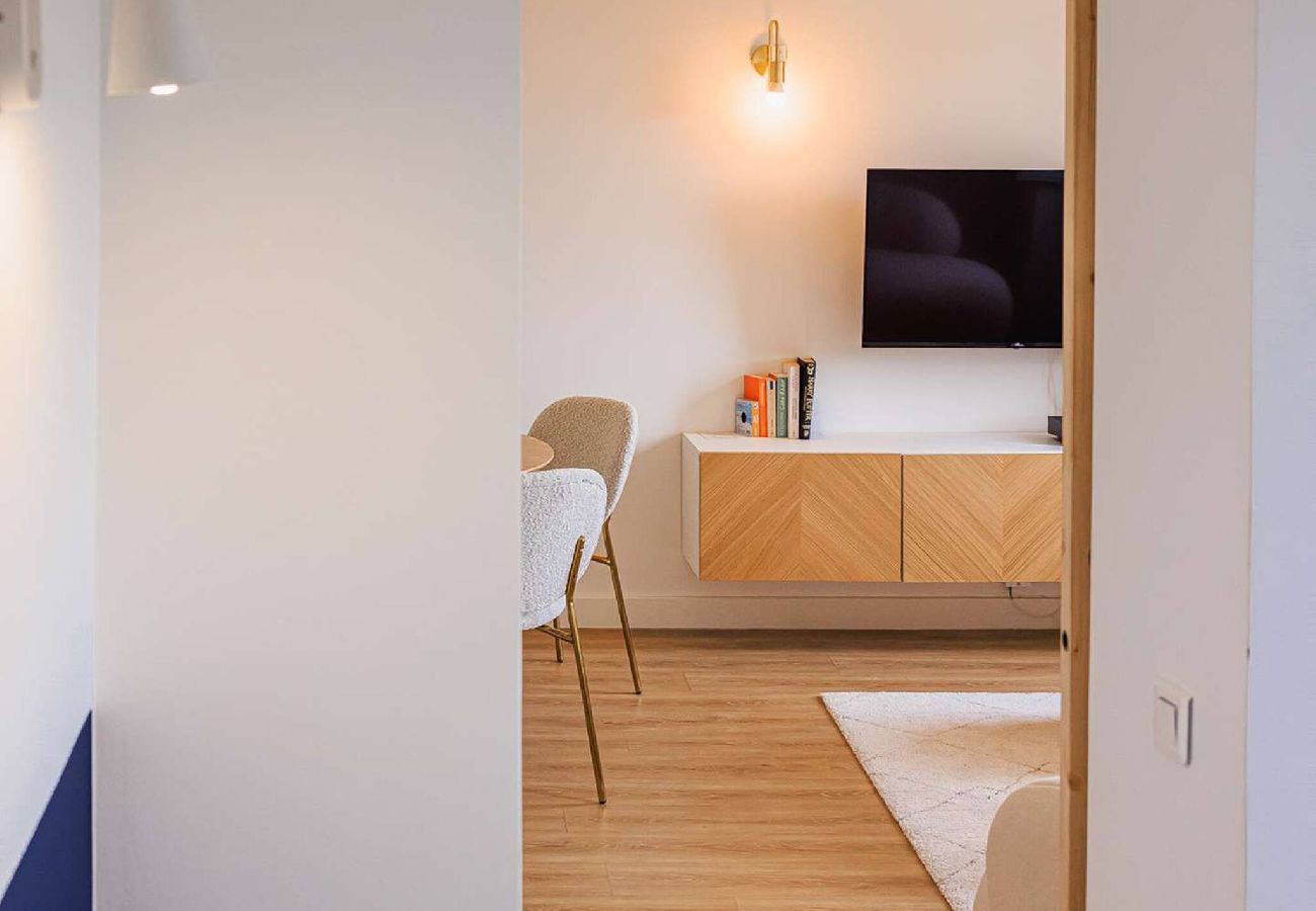 Apartment in Tourrettes-sur-Loup - APT LIBERATION