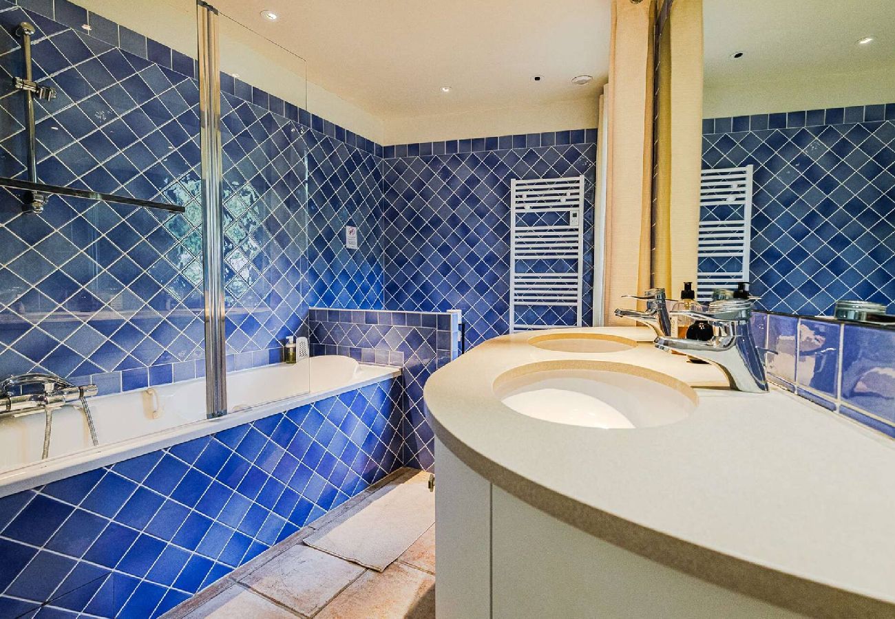 House in Tourrettes-sur-Loup - VILLA AQUI