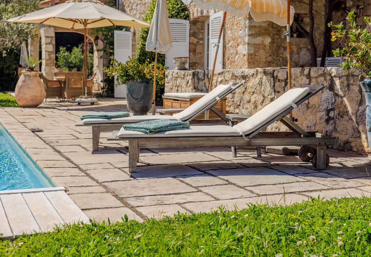 House in Tourrettes-sur-Loup - VILLA POMELA