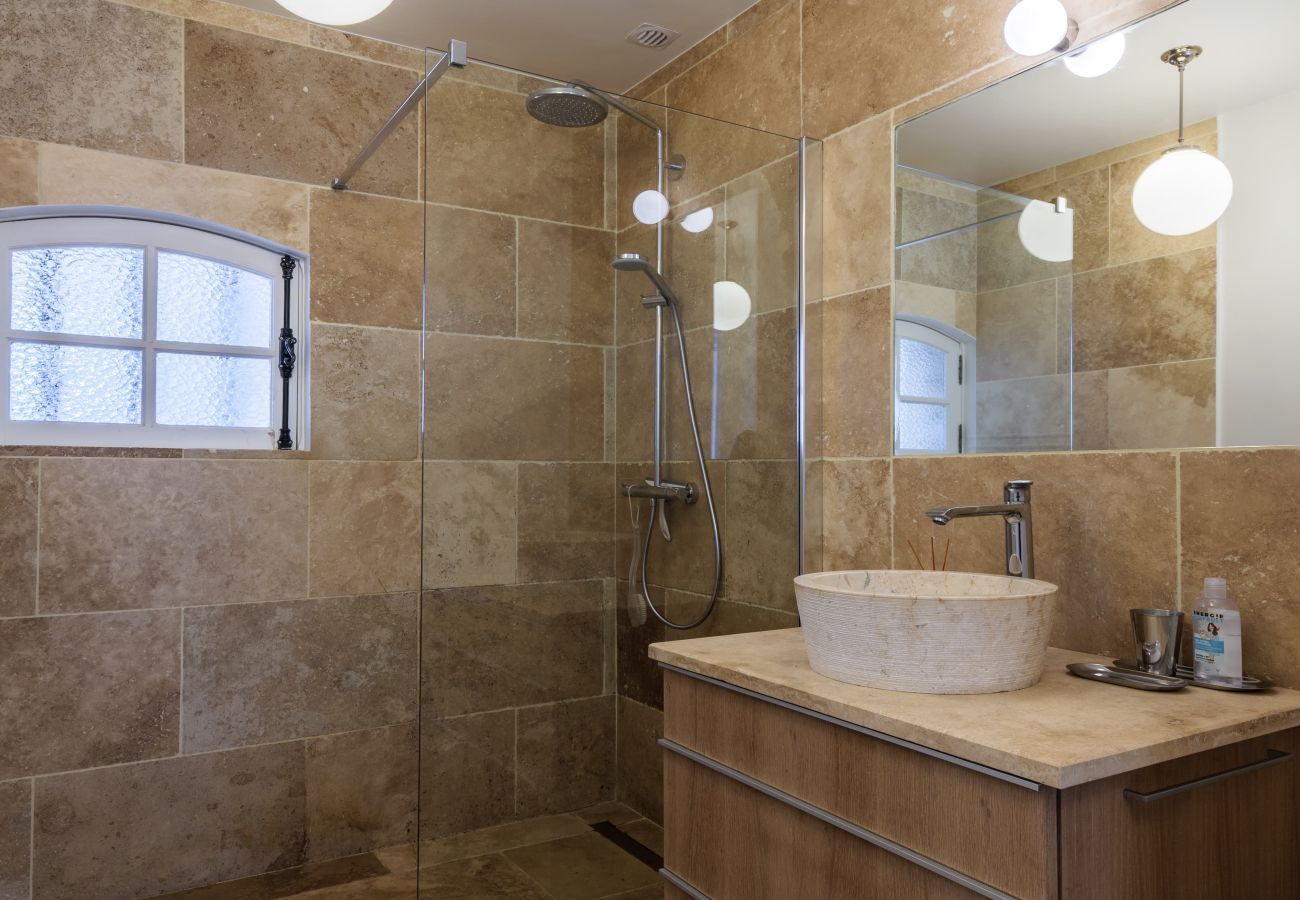 Villa in Tourrettes-sur-Loup - VILLA VIRETTES