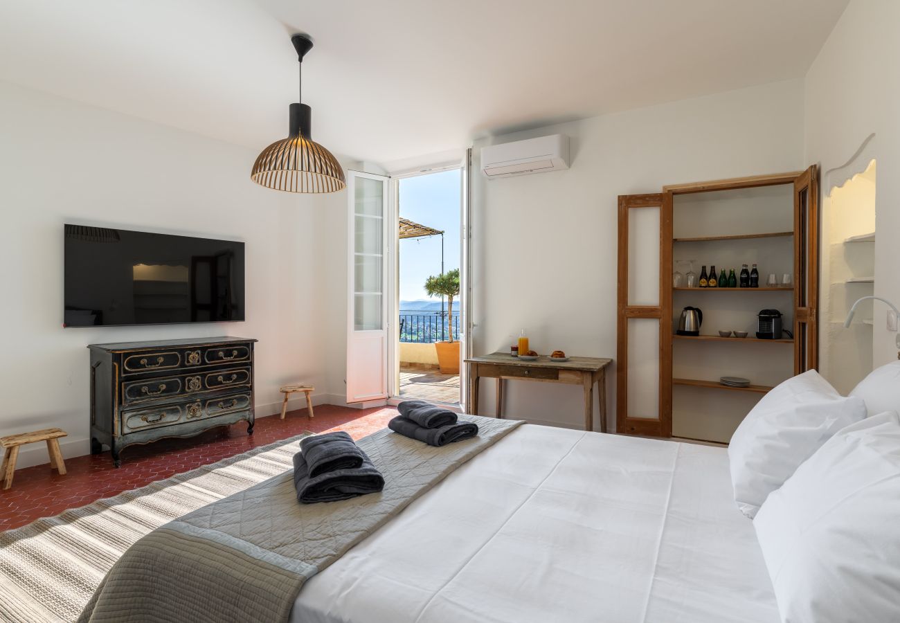 Apartment in Saint Paul de Vence - APT MATISSE
