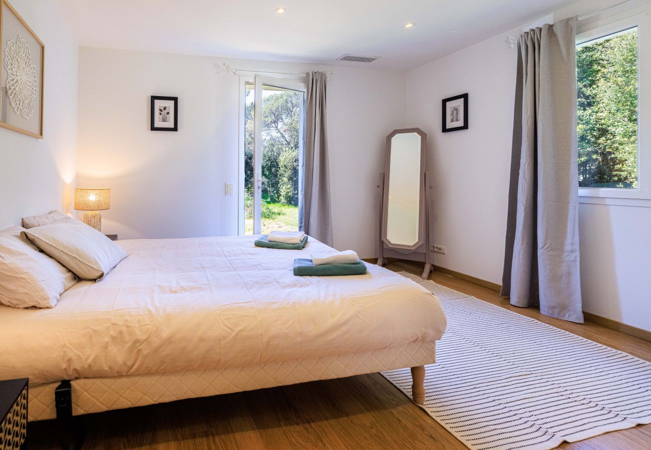 Villa in La Colle-sur-Loup - VILLA LES LILAS