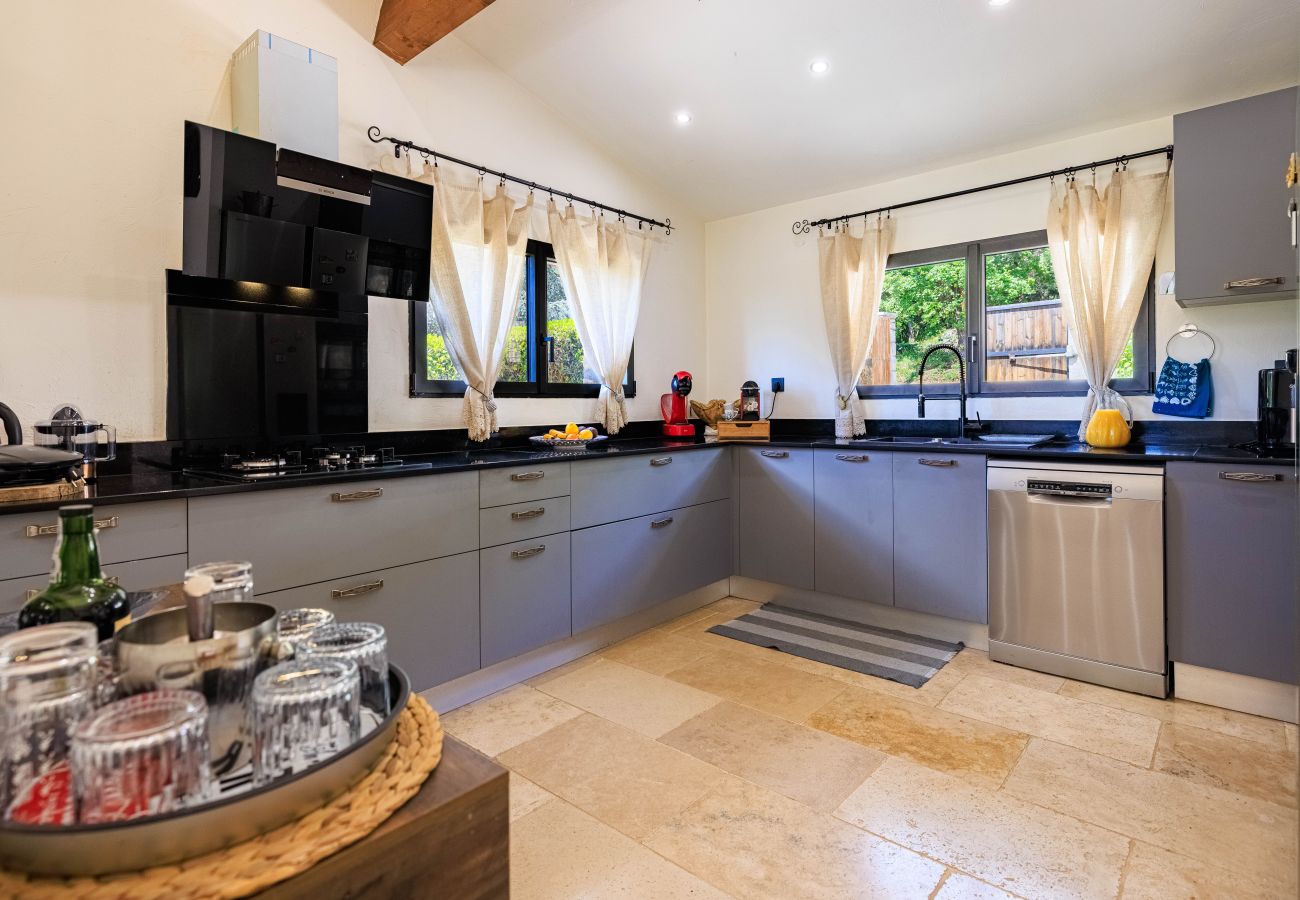 Villa in Vence - LE PETIT MAS
