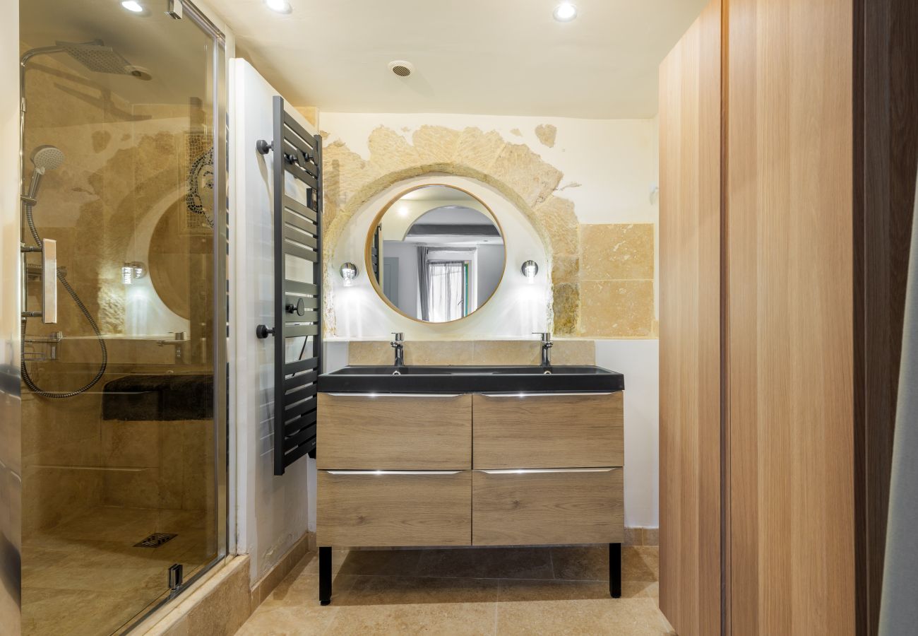 Apartment in Tourrettes-sur-Loup - APT LA FONTAINE