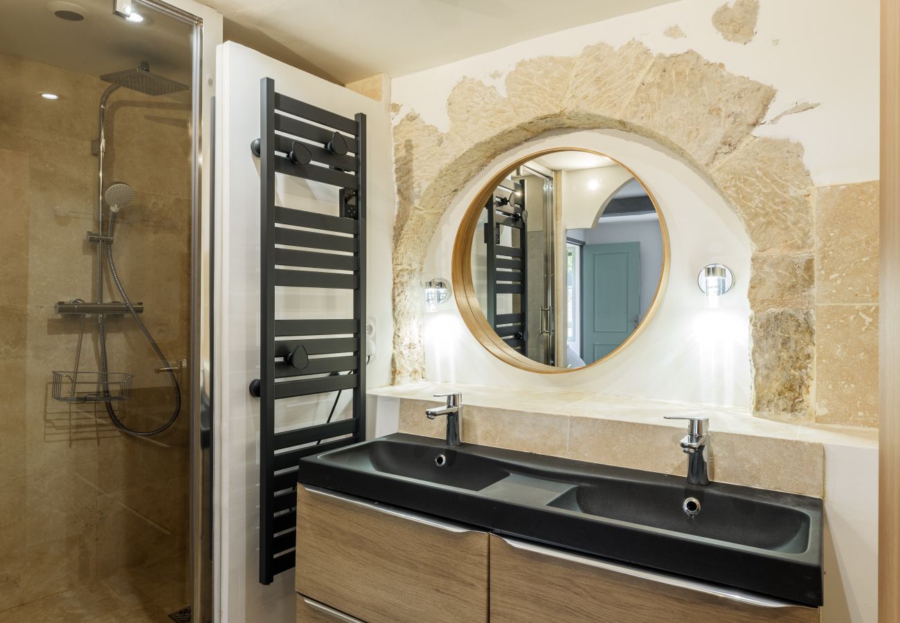 Apartment in Tourrettes-sur-Loup - APT LA FONTAINE