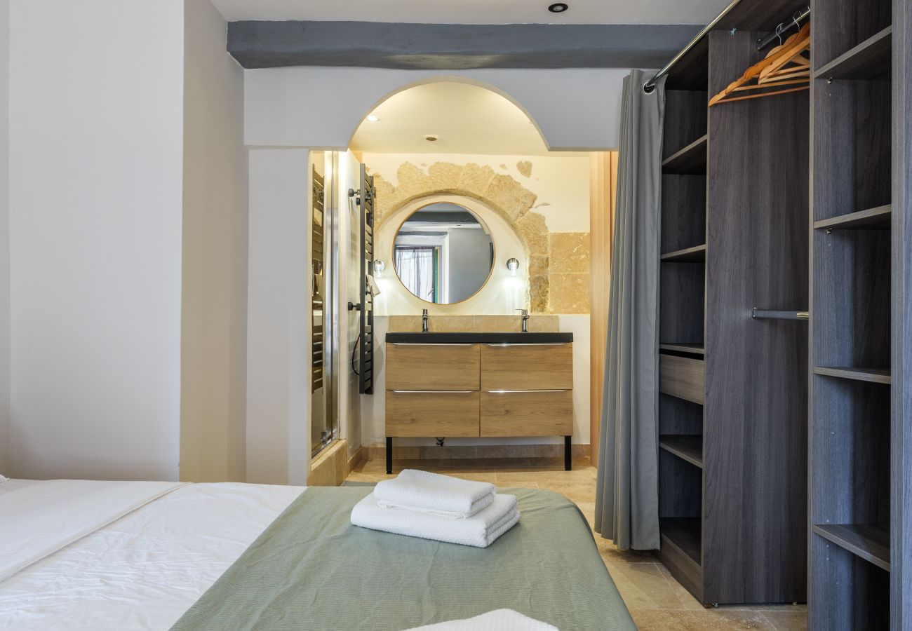 Apartment in Tourrettes-sur-Loup - APT LA FONTAINE