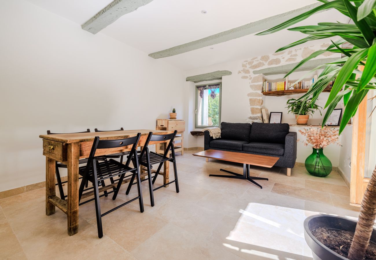 Apartment in Tourrettes-sur-Loup - APT LA FONTAINE