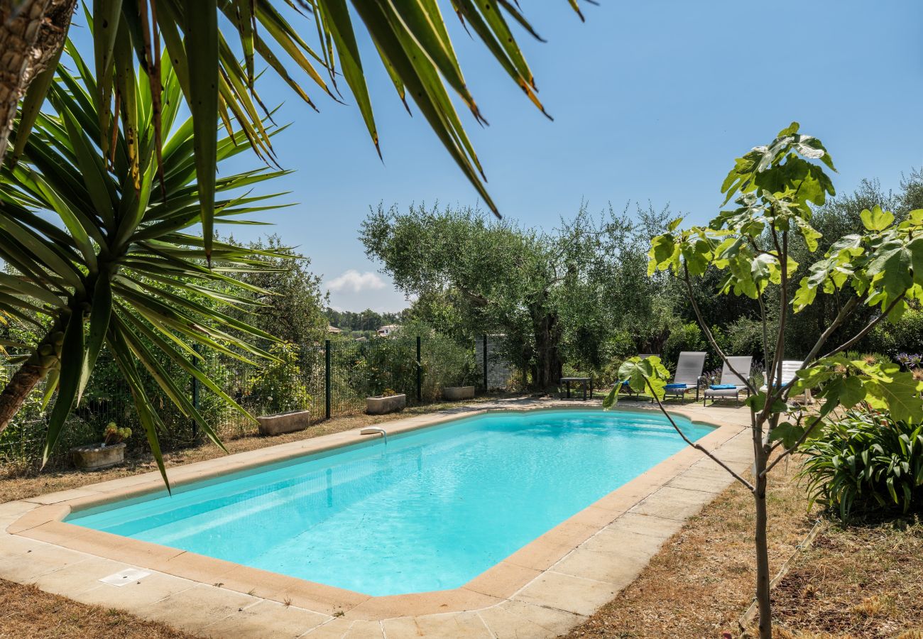 Villa in La Gaude - VILLA LES OLIVIERS