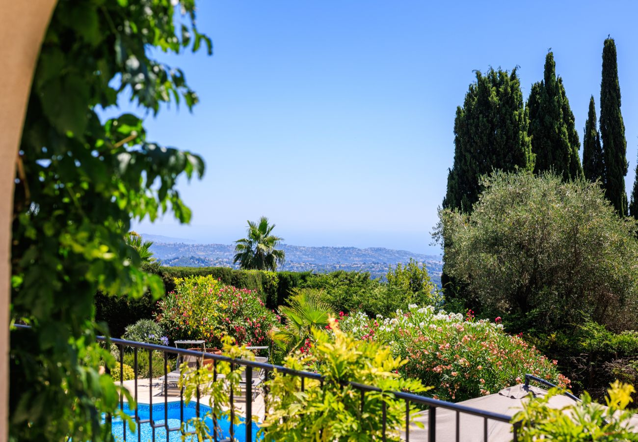 Villa in Vence - VILLA LES TEMPLIERS