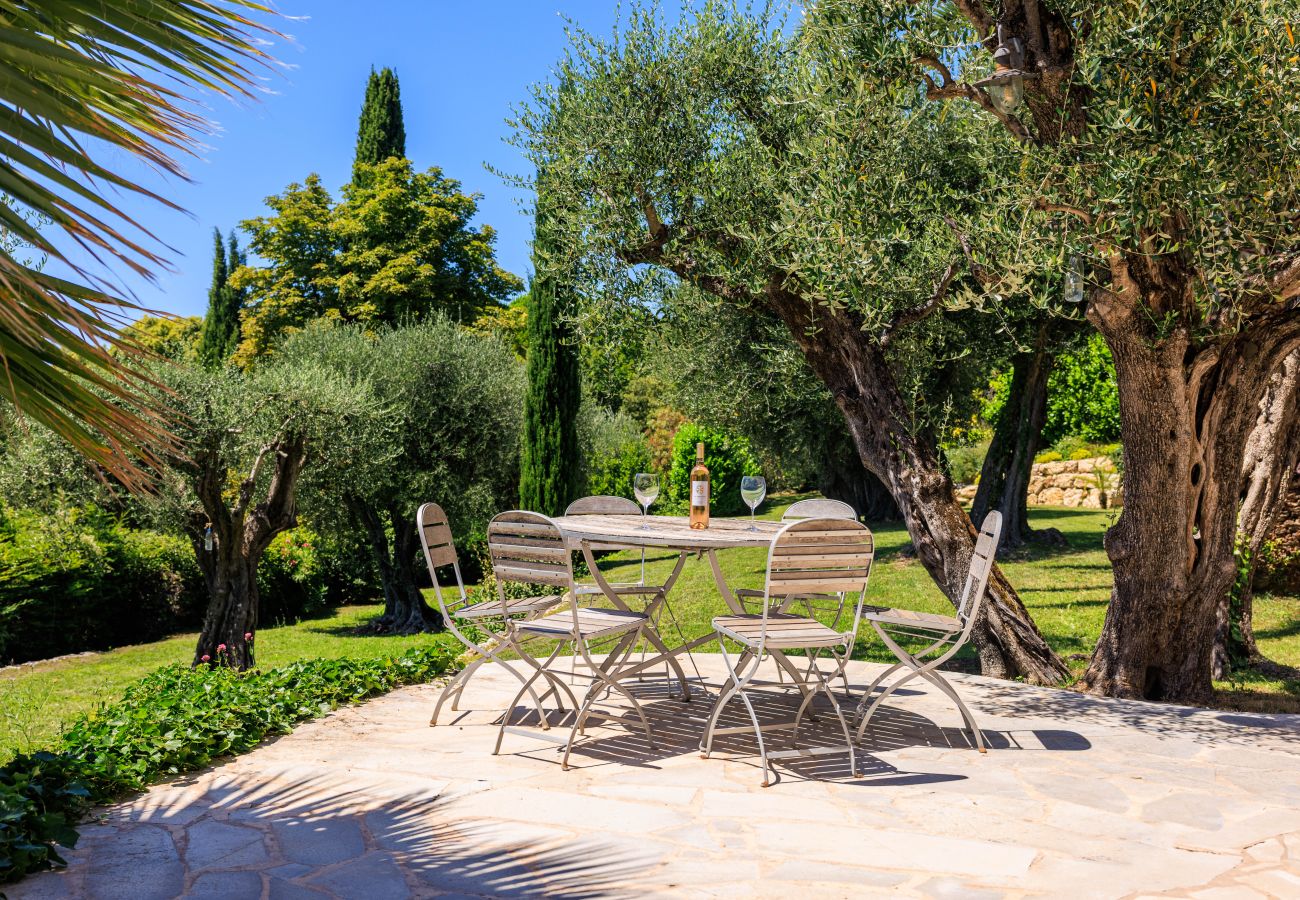 Villa in Vence - VILLA LES TEMPLIERS