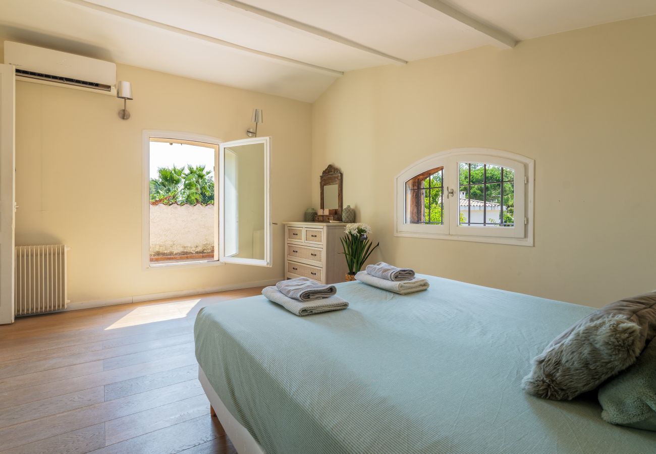 House in Roquefort-les-Pins - VILLA MAZAL