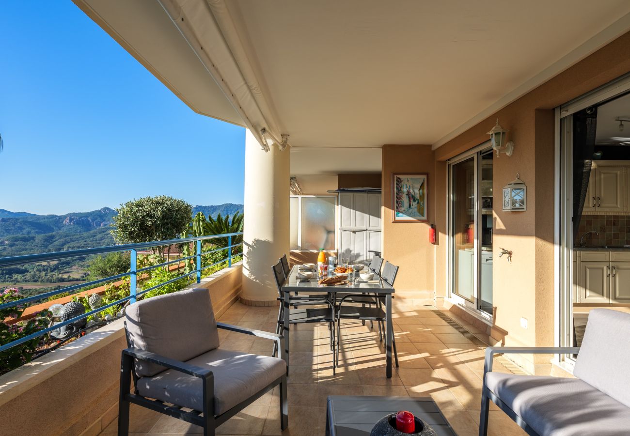 Apartment in Mandelieu-la-Napoule - APT PALAIS DU GRAND DUC