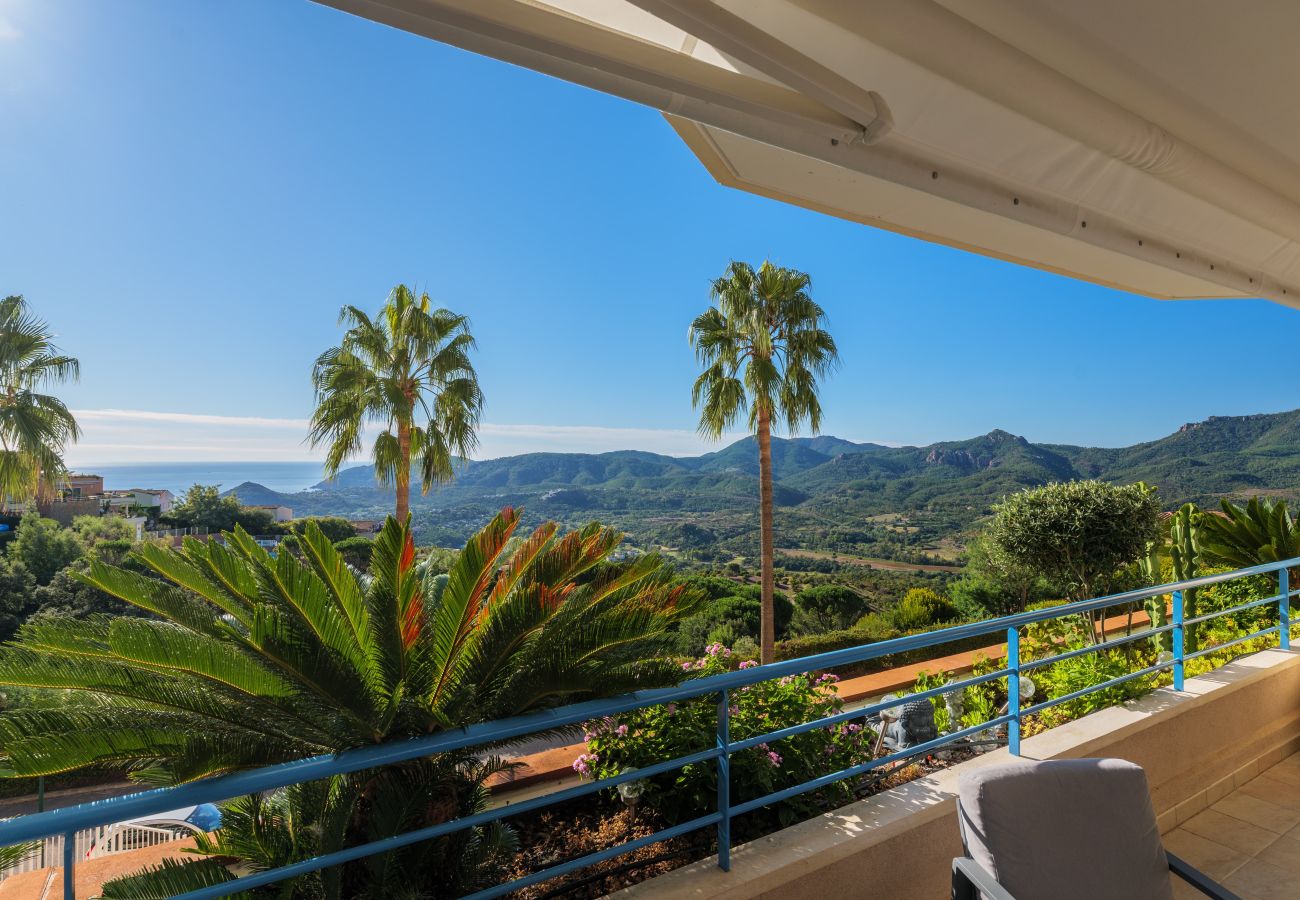 Apartment in Mandelieu-la-Napoule - APT PALAIS DU GRAND DUC