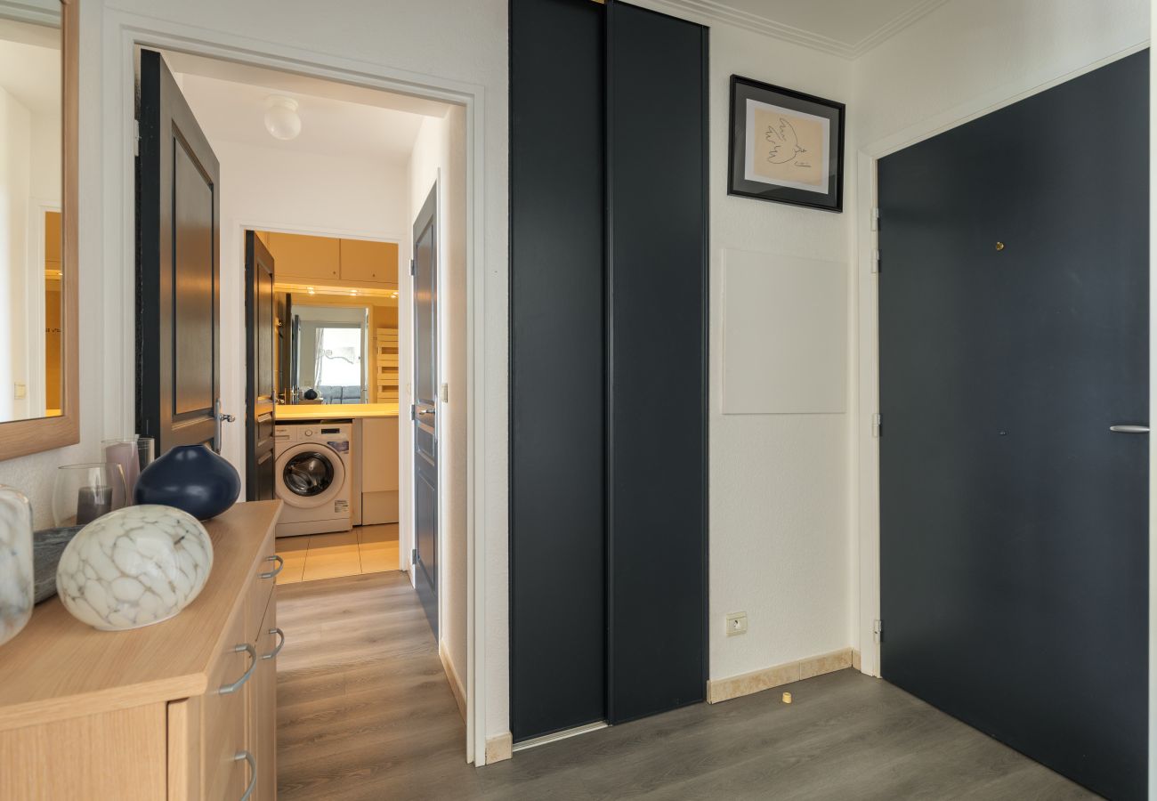 Apartment in Mandelieu-la-Napoule - APT PALAIS DU GRAND DUC