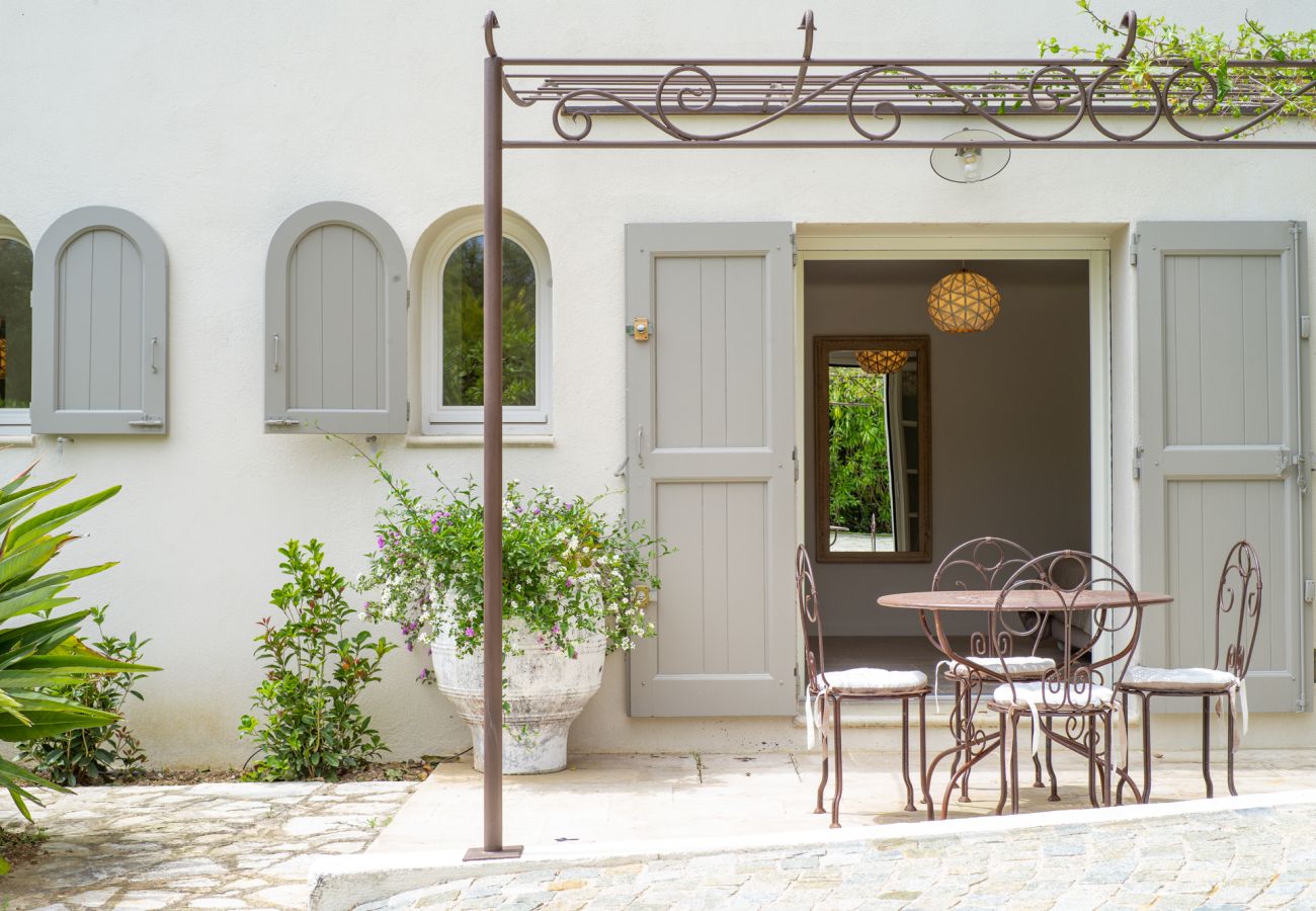 Villa in La Colle-sur-Loup - VILLA MAS BELLEVUE