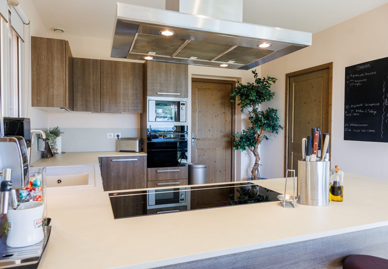 Villa in Tourrettes-sur-Loup - VILLA DU ROUCASSET