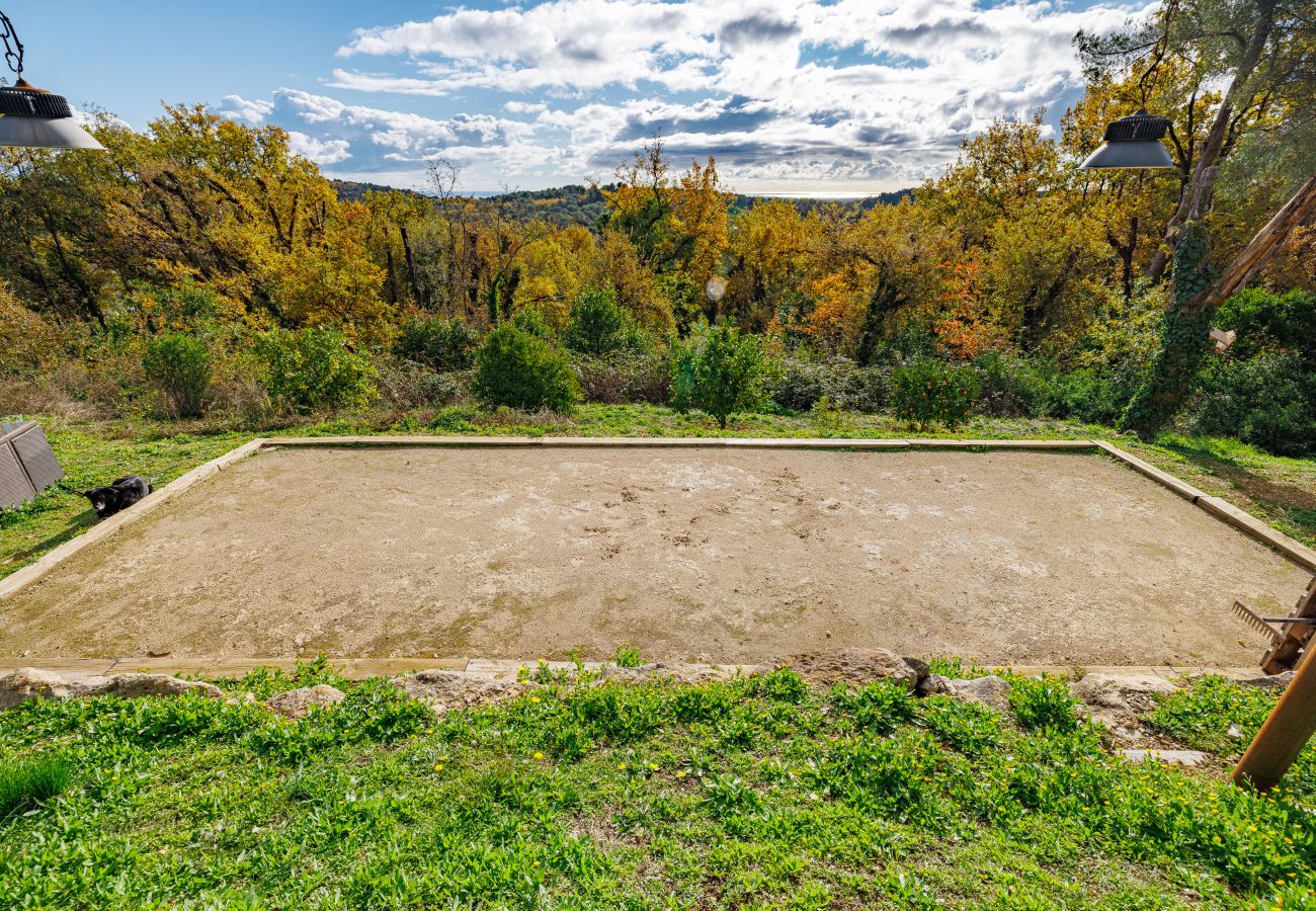 Villa in Tourrettes-sur-Loup - VILLA DU ROUCASSET