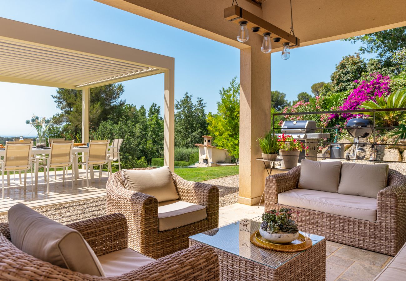 Villa in Tourrettes-sur-Loup - VILLA DU ROUCASSET