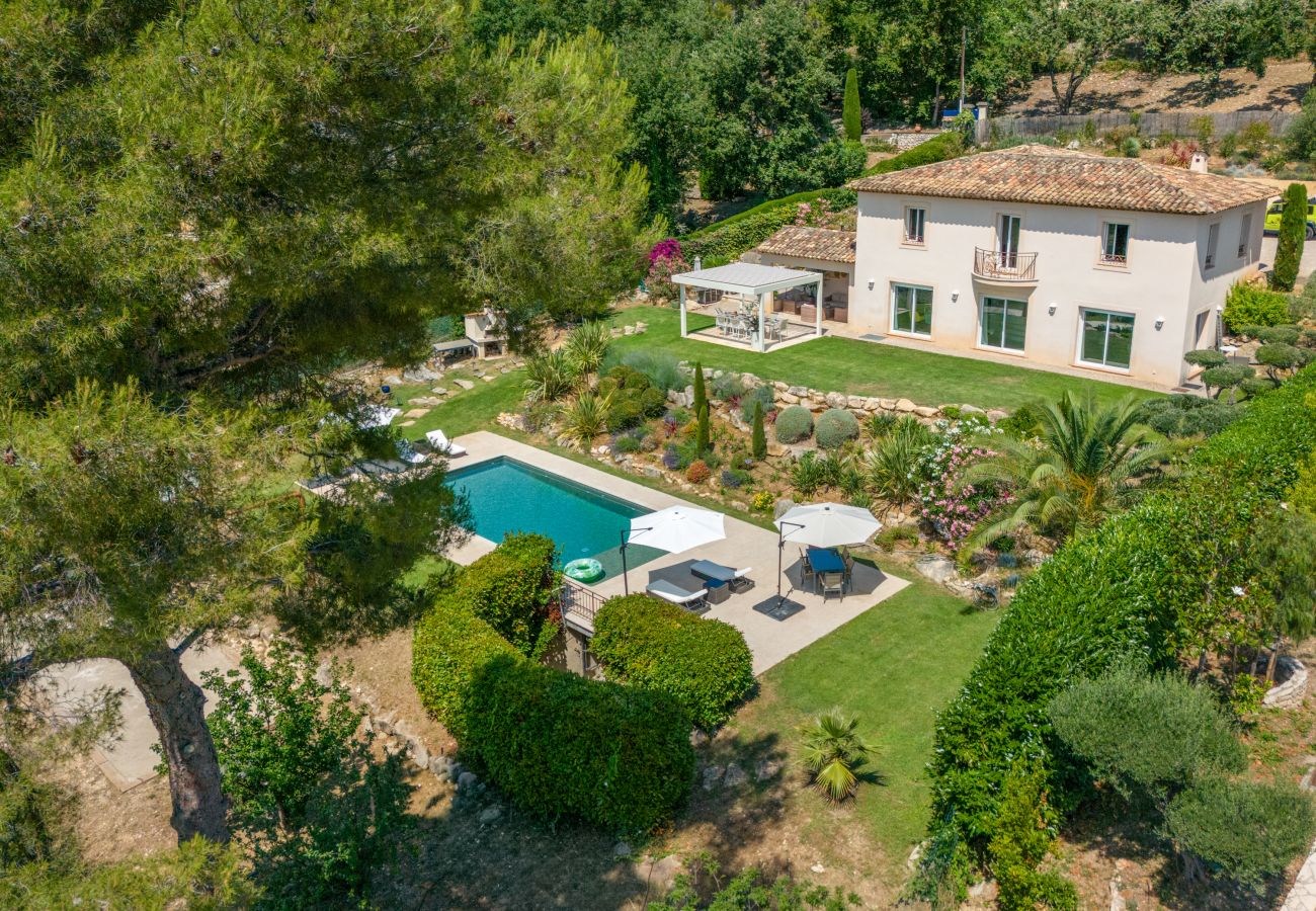 Villa in Tourrettes-sur-Loup - VILLA DU ROUCASSET