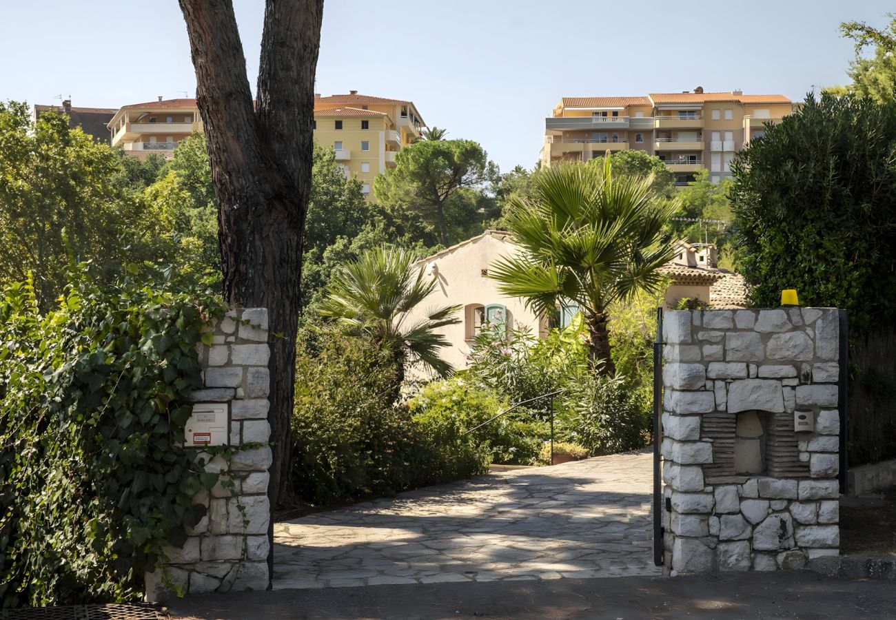 Villa in Vence - VILLA MARIE