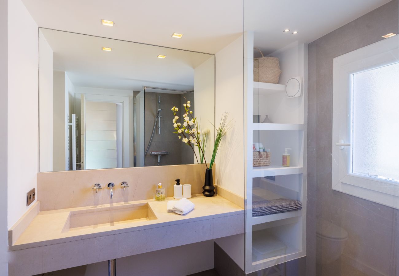 Apartment in Tourrettes-sur-Loup - APT LE NID