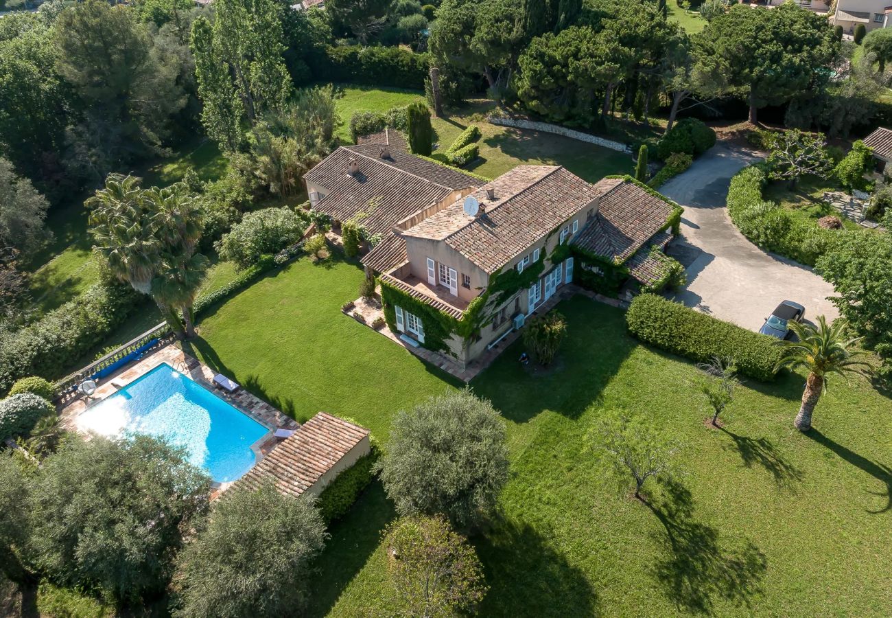 Villa in Tourrettes-sur-Loup - VILLA LES BERGUIERES