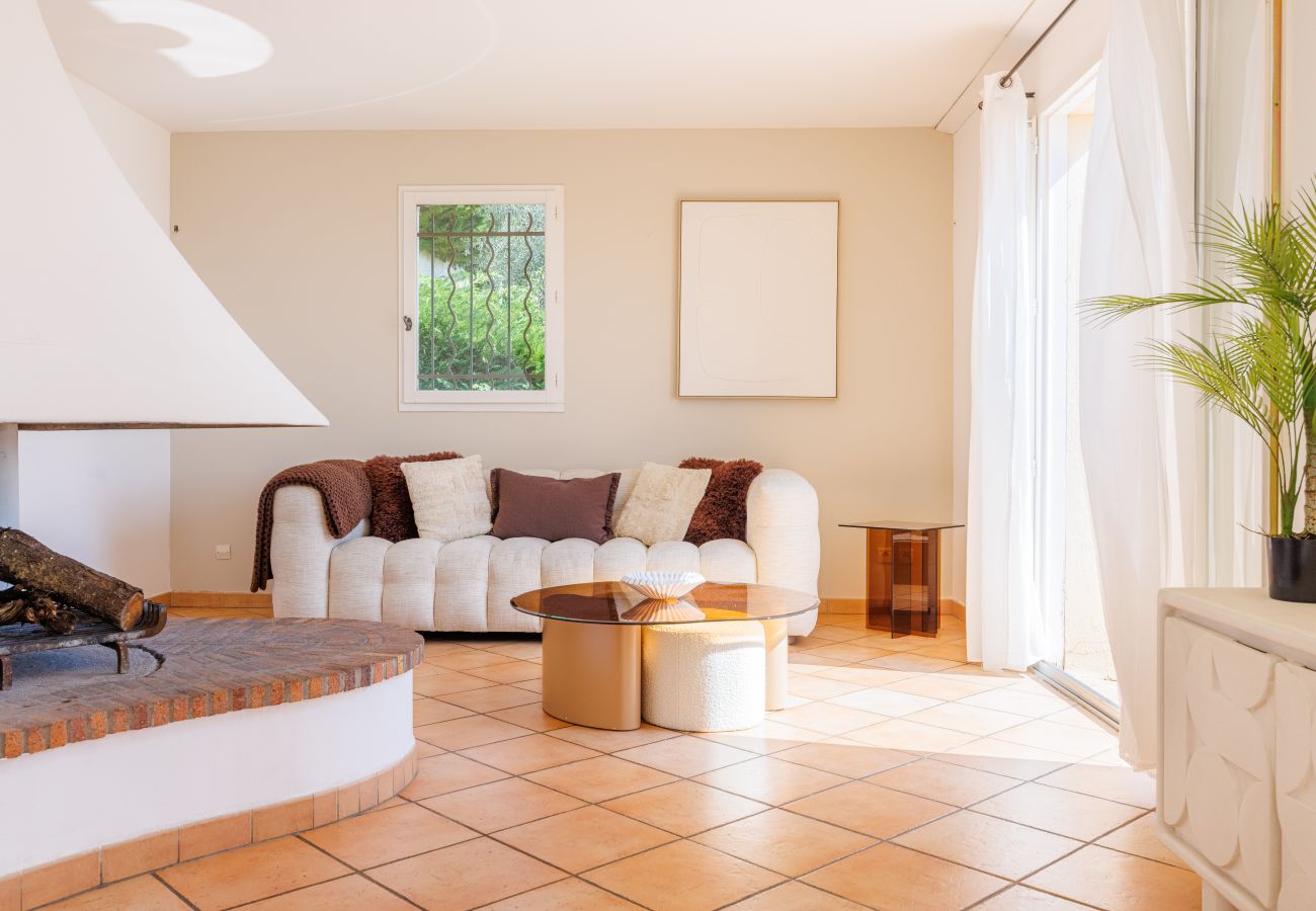 House in Tourrettes-sur-Loup - LA CABANETTE