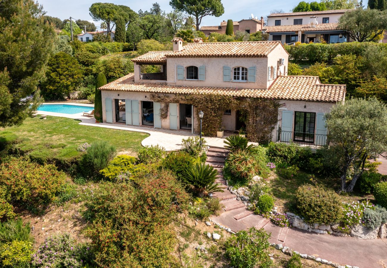 Villa in Saint Paul de Vence - LA BASTIDE LISBON