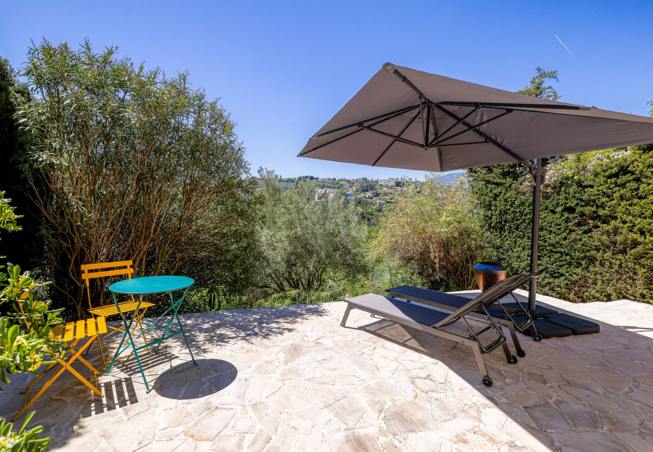 Villa in Vence - LE PIOULIER