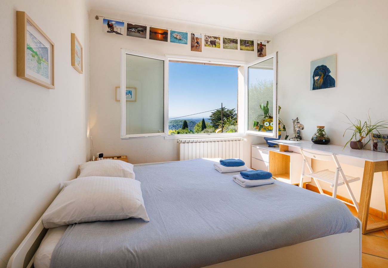 Villa in Tourrettes-sur-Loup - LE MAS DU SOLEIL
