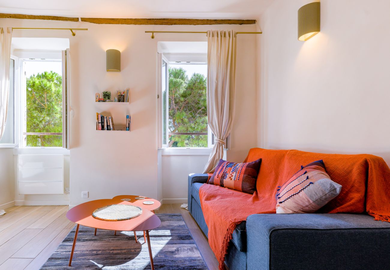 Apartment in Tourrettes-sur-Loup - APT LIBELULE