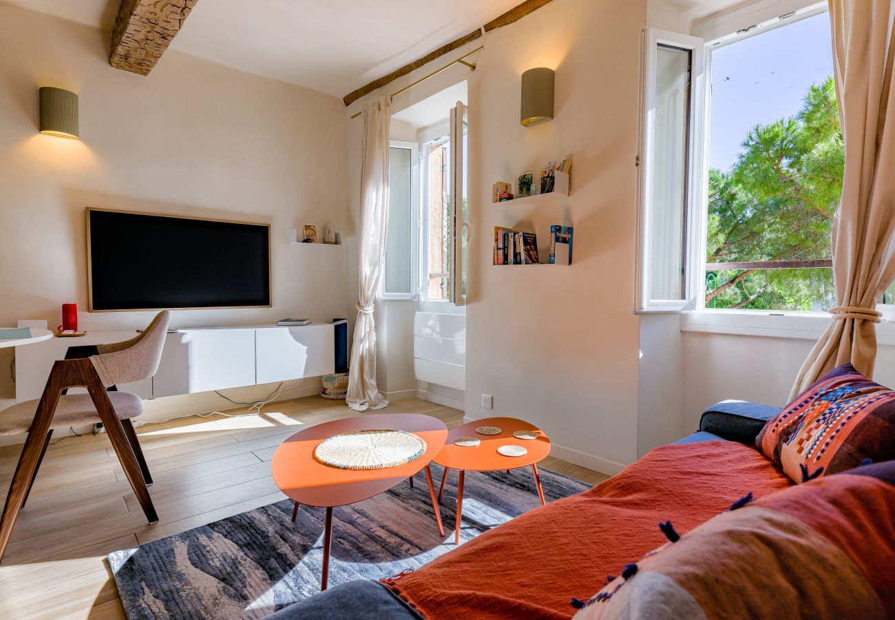 Apartment in Tourrettes-sur-Loup - APT LIBELULE
