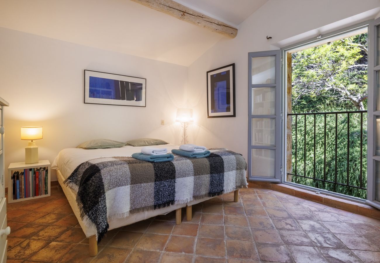 Villa in Tourrettes-sur-Loup - LE PRE NEUF
