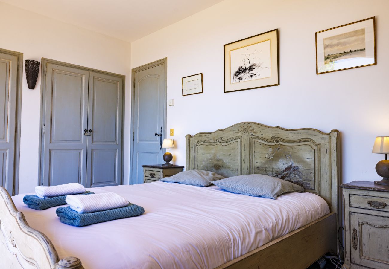 Villa in Tourrettes-sur-Loup - LE PRE NEUF