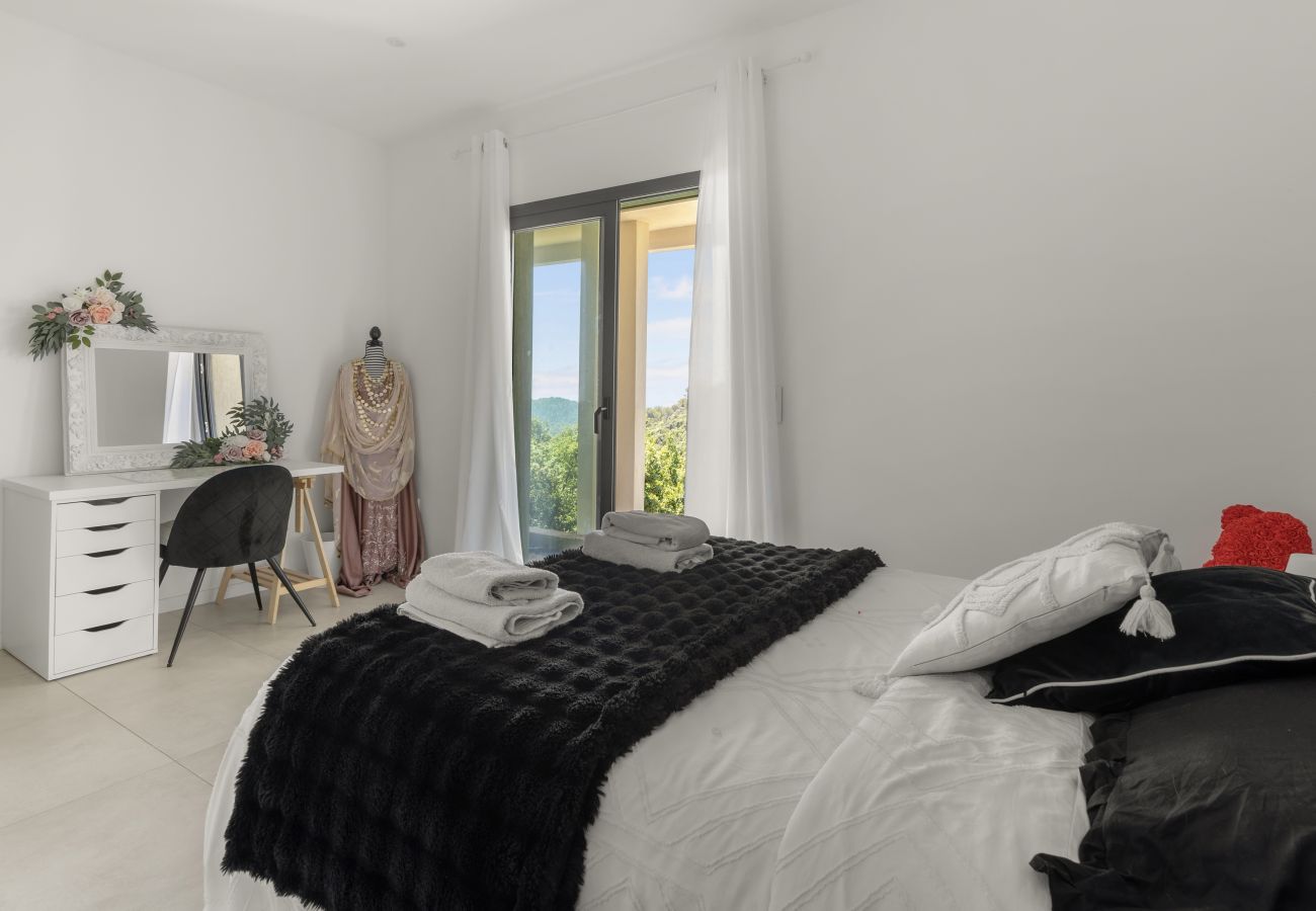 Villa in Tourretes sur Loup - VILLA DAR NORA
