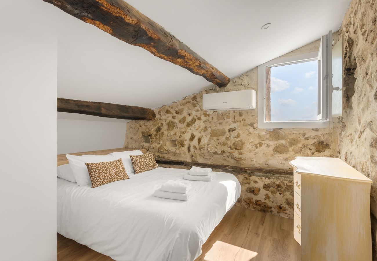 Apartment in Tourrettes-sur-Loup - APT L'HOSPITAL