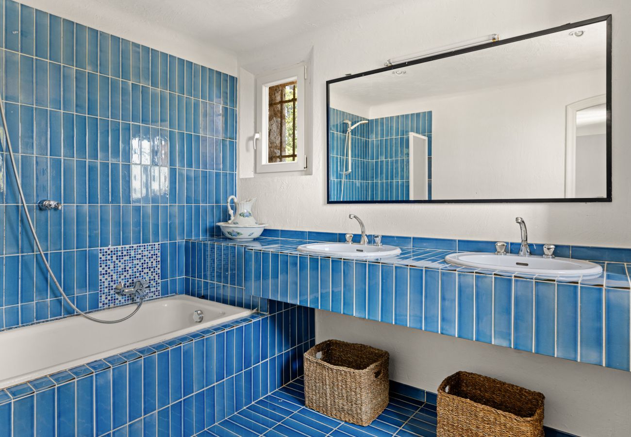 Villa in Tourrettes-sur-Loup - VILLA LES CADENASSES