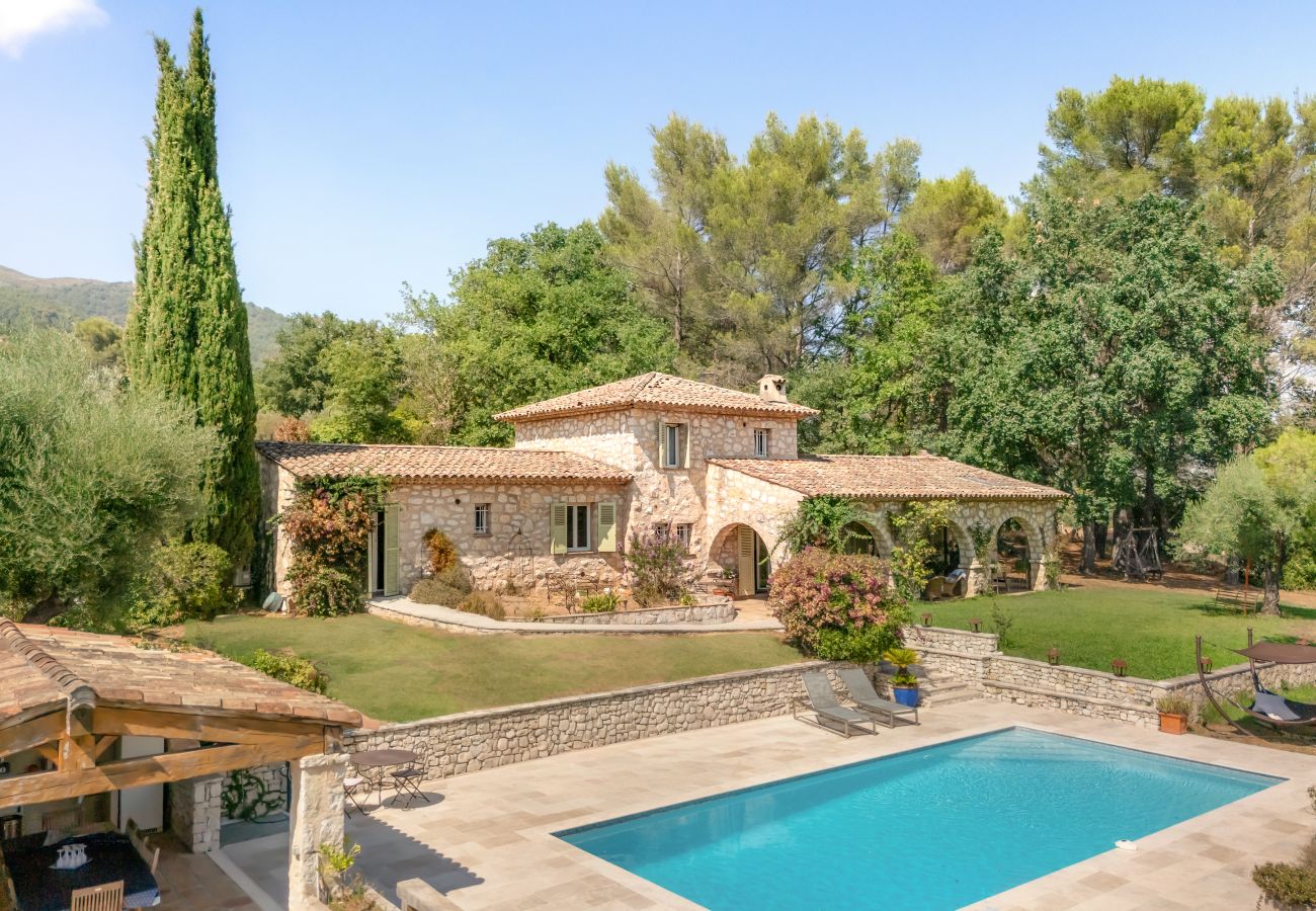 Villa in Tourrettes-sur-Loup - VILLA LES CADENASSES