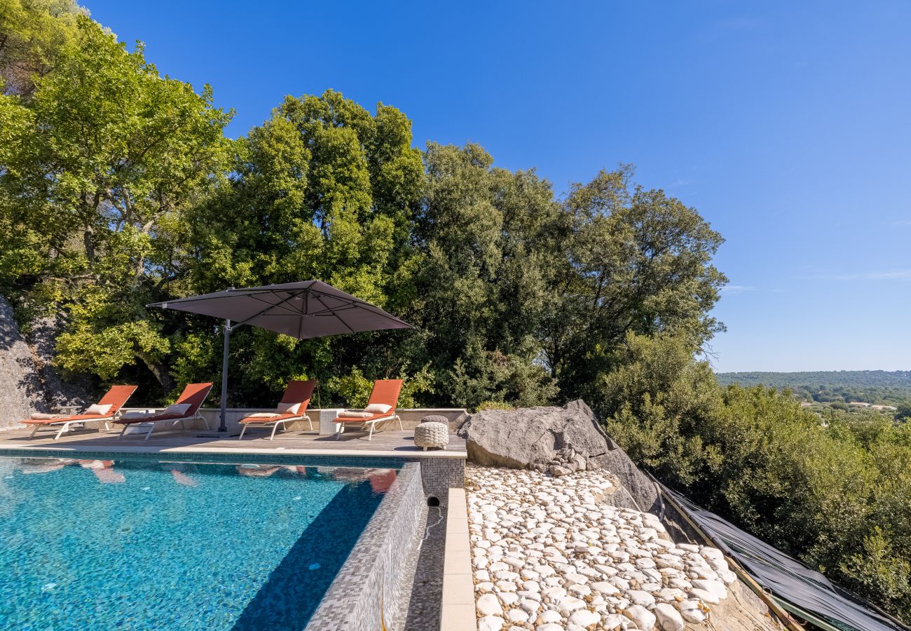 Villa in Tourrettes-sur-Loup - LA ROCHE D'OR