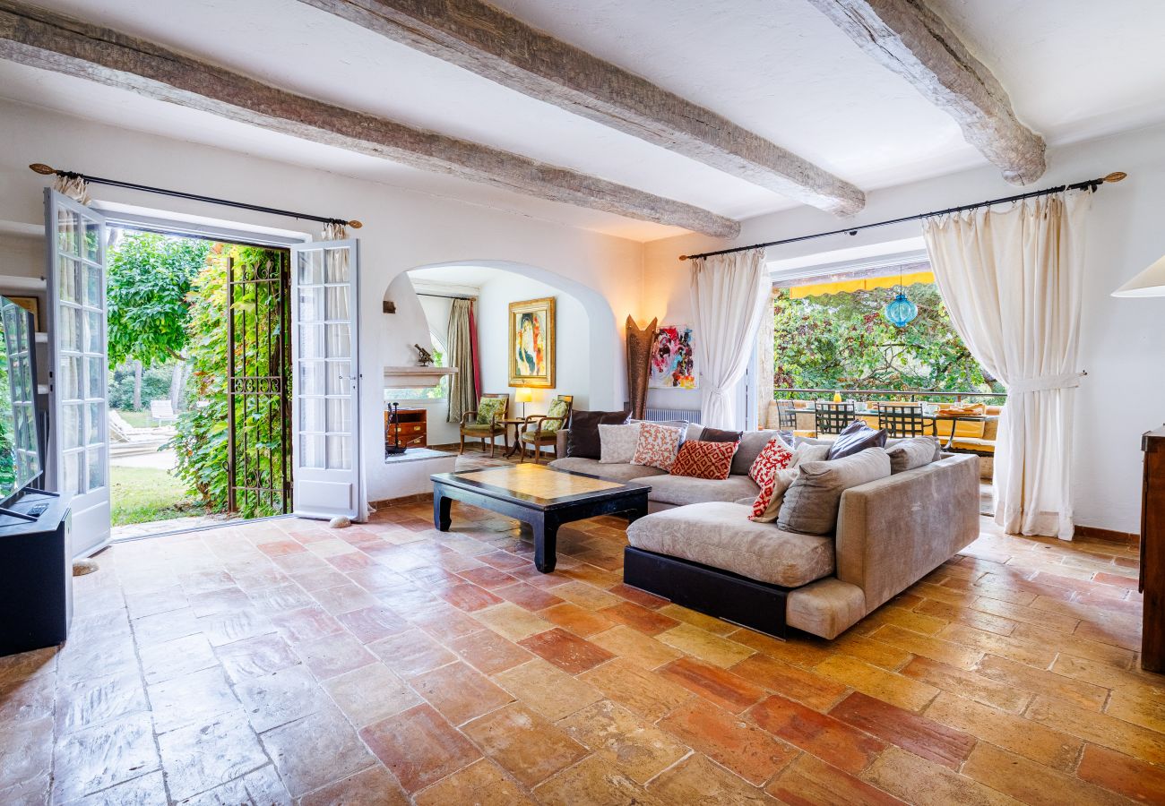 Villa in Saint Paul de Vence - VILLA GARDE TEMPS