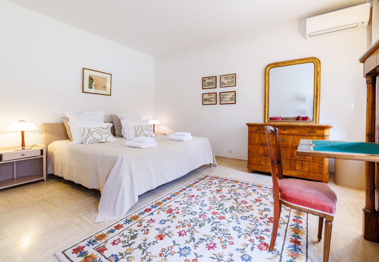 Villa in Saint Paul de Vence - VILLA GARDE TEMPS