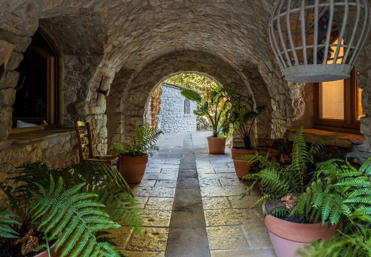 Villa à Tourrettes-sur-Loup - VILLA ROSEBUD