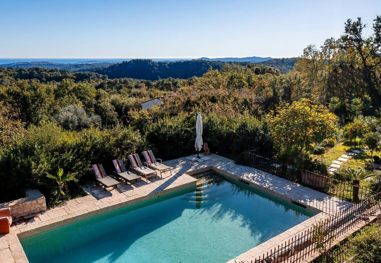 Villa à Tourrettes-sur-Loup - VILLA ROSEBUD