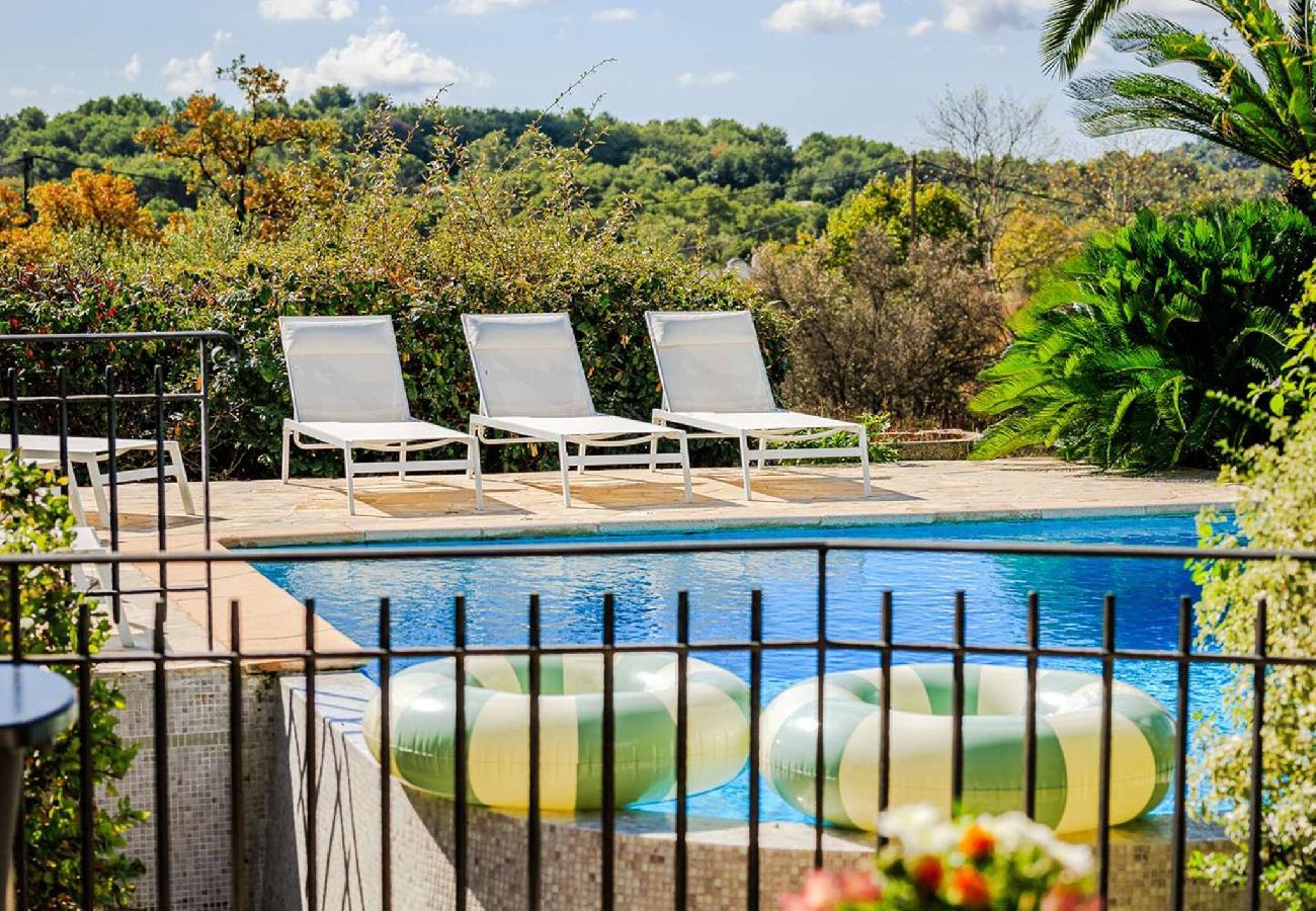 Maison à Tourrettes-sur-Loup - VILLA AQUI