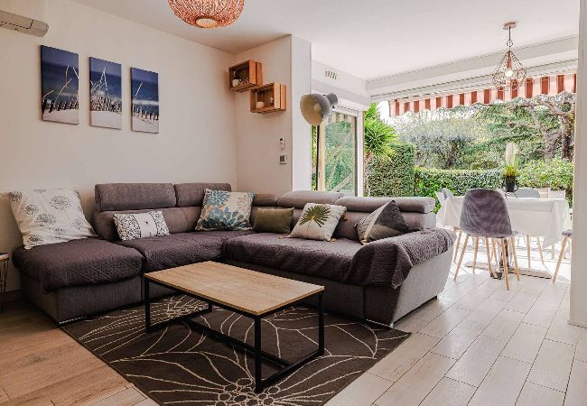 Appartement à Villeneuve-Loubet - APT MARINA REY