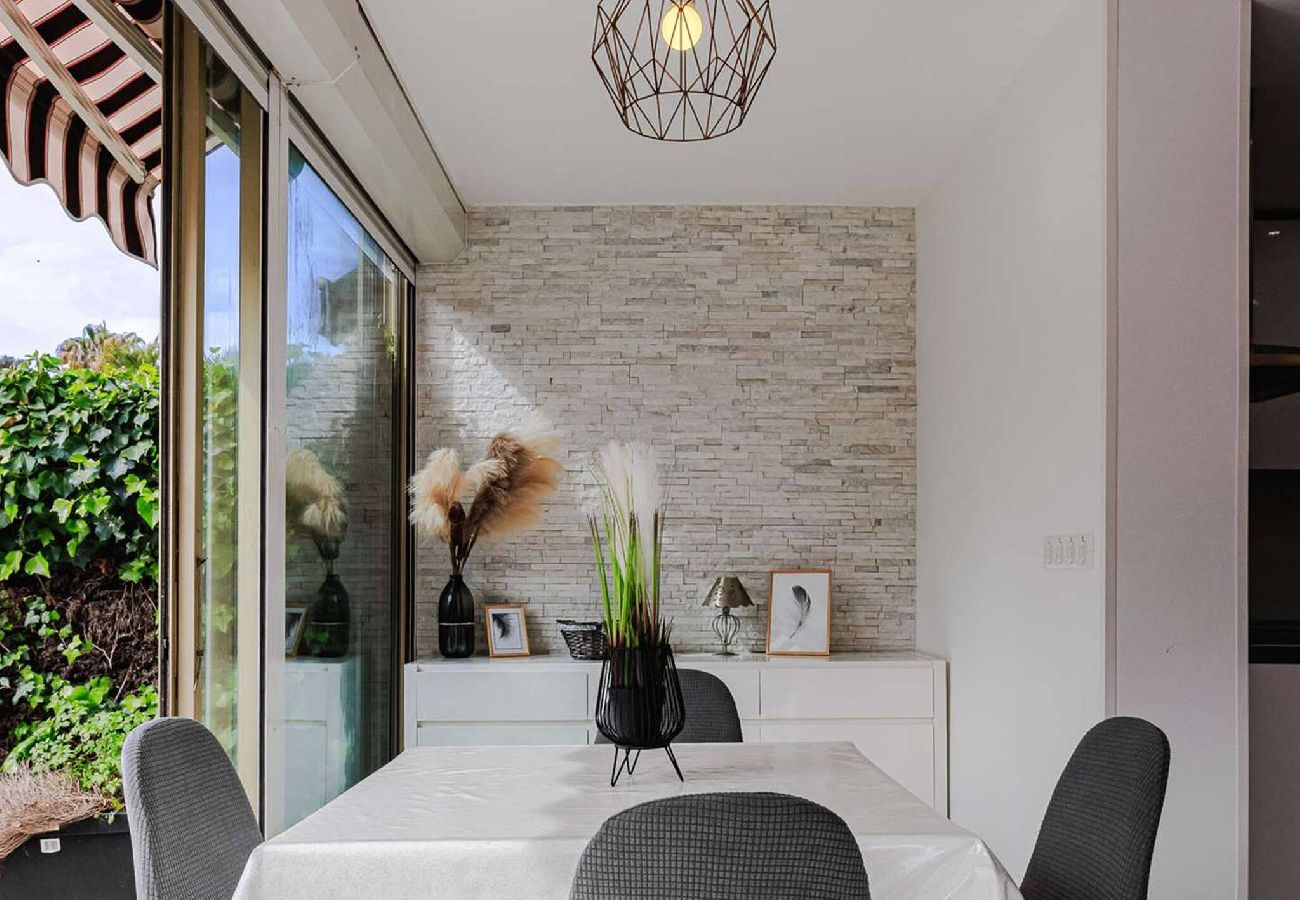 Appartement à Villeneuve-Loubet - APT MARINA REY