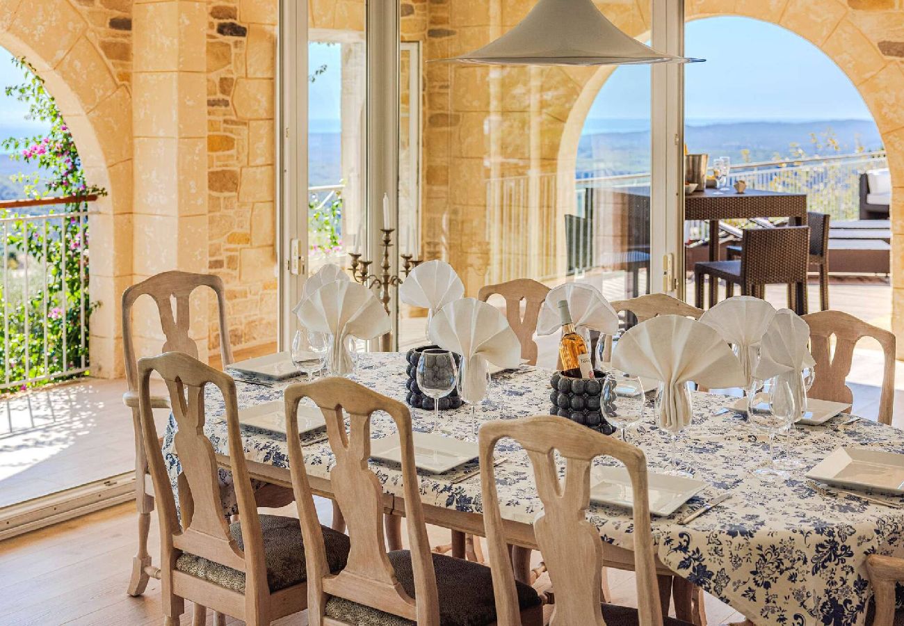 Maison à Tourrettes-sur-Loup - LE MAS D´AZUR
