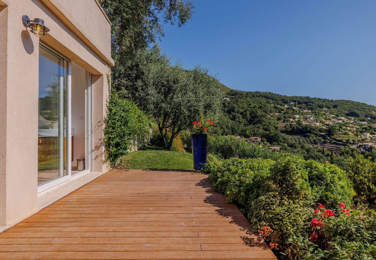 Maison à Tourrettes-sur-Loup - LE MAS D´AZUR