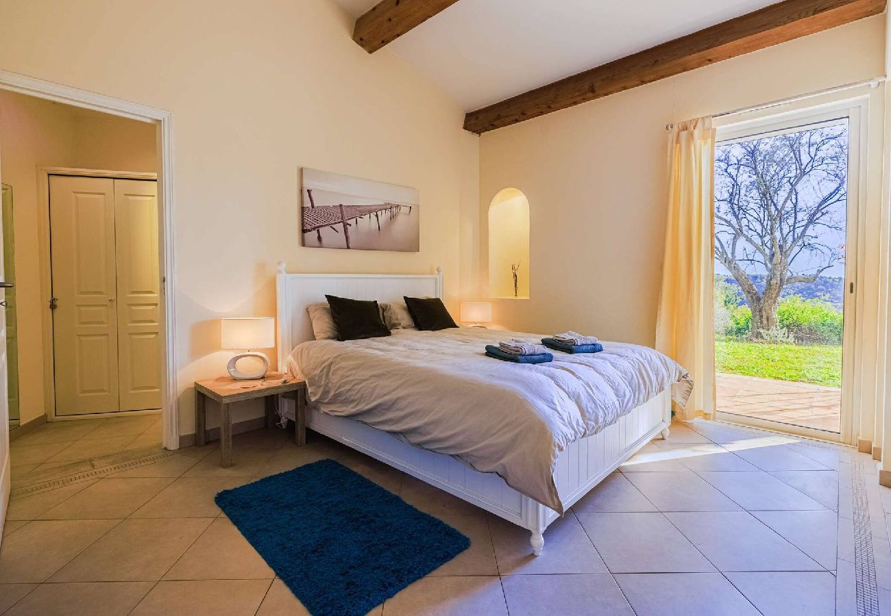 Maison à Tourrettes-sur-Loup - VILLA CRAMOND