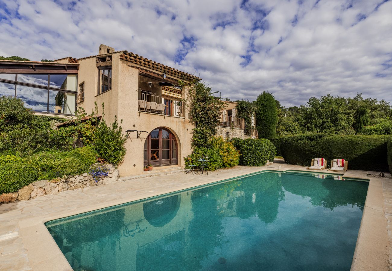 Villa à Tourrettes-sur-Loup - VILLA OASIS